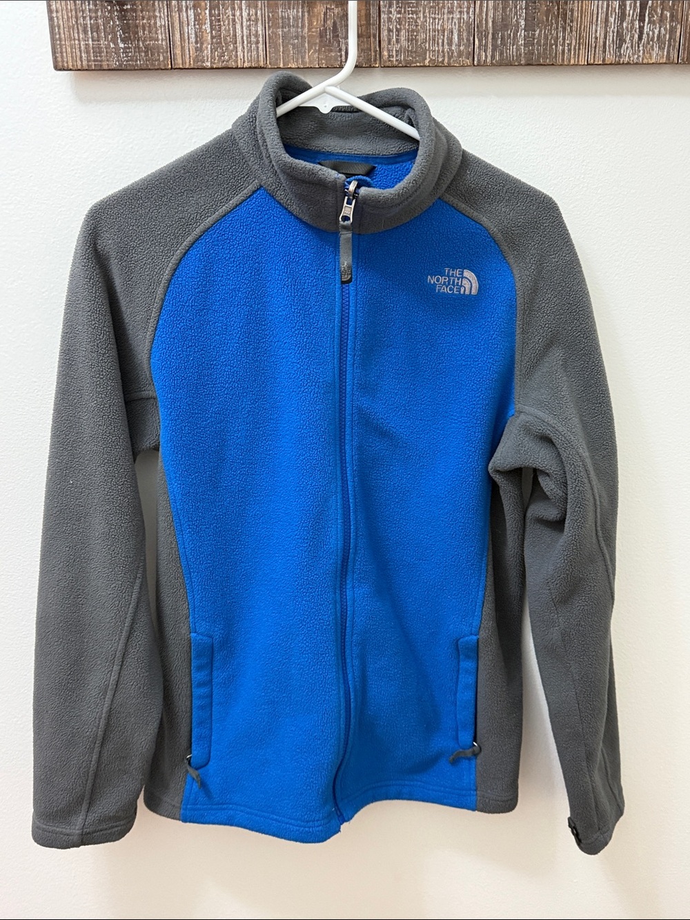 The North Face Kids Blue and Gray Full-Zip Fleece Jacket